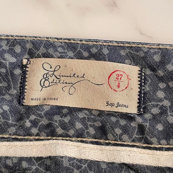 Gap Limited Edition Wide Leg Jean Size 4, 29 inch inseam - Picture 3 of 6